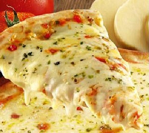 Receita de Pizza de Mussarela Receita de Pizza de Mussarela
