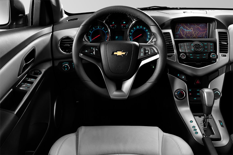 Fotos-Chevrolet-Cruze-2012-Cockpit