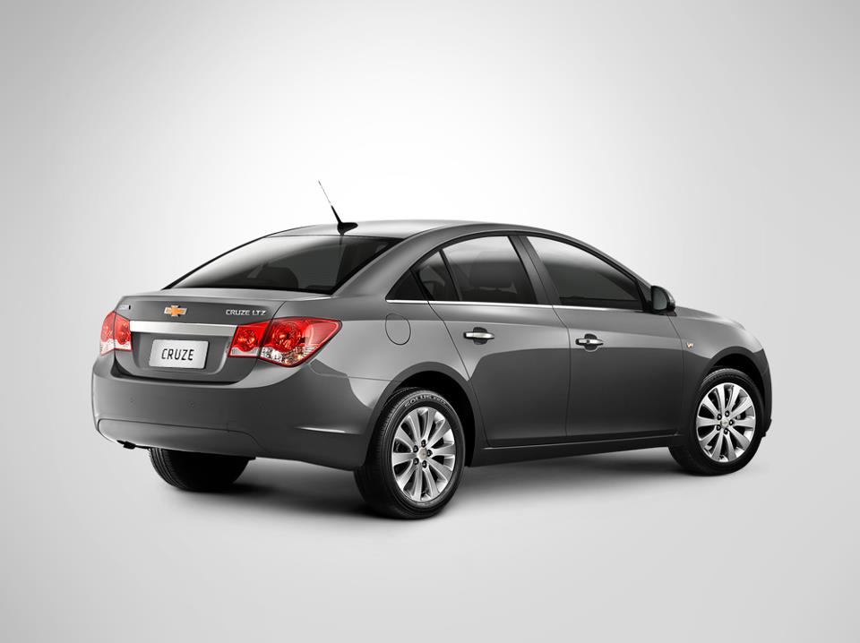 Fotos-Chevrolet-Cruze-2012-Perfil-Traseira