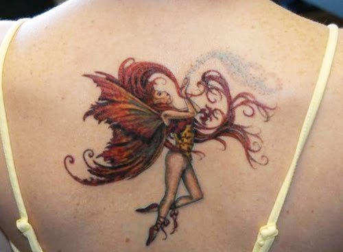Tatuagens-Femininas-Delicadas-Nas-Costas-Fada