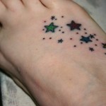 Tatuagens-Femininas-No-Pe-Estrelas