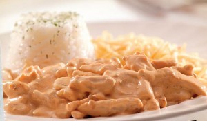 Receita de Strogonoff de Carne Strogonoff de Carne