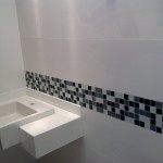 banheiros-decorados-com-pastilhas-24