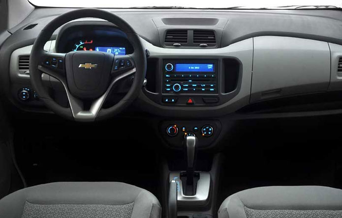 chevrolet-spin-interior-painel