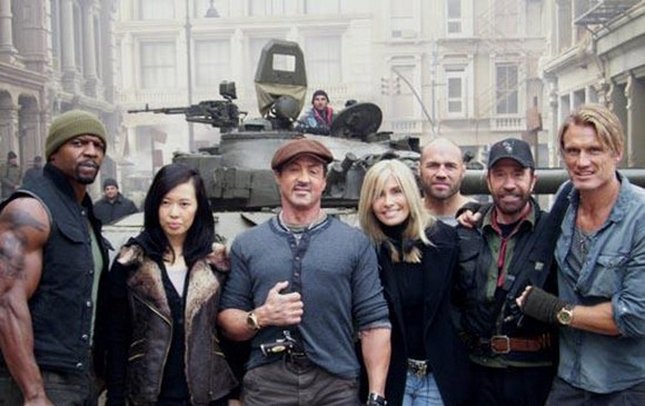 mercenarios-2-foto-elenco