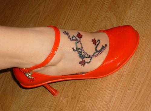 tatuagens-femininas-pes-13