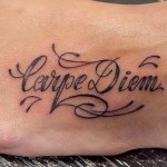 tatuagens-femininas-pes-23