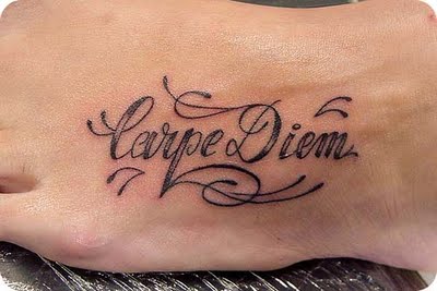 tatuagens-femininas-pes-23