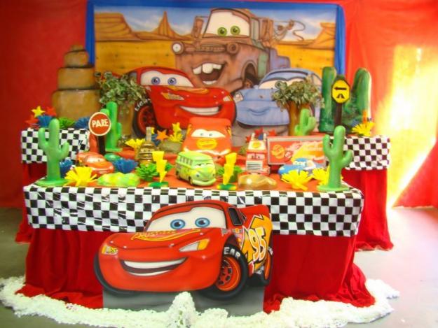 decoracao-festa-infantil-filme-carros-fotos