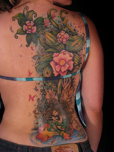tatuagem-feminina-costas-16
