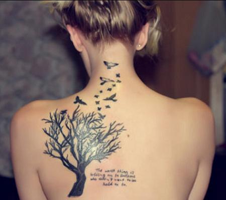 Tatuagem Feminina nas Costas