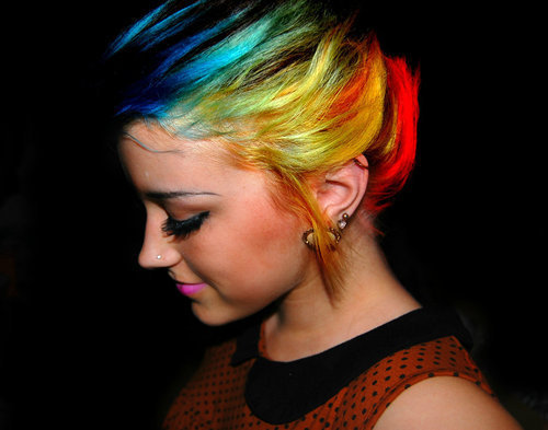 Cabelos Coloridos com Mechas