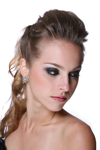 penteados-com-topete-feminino-1
