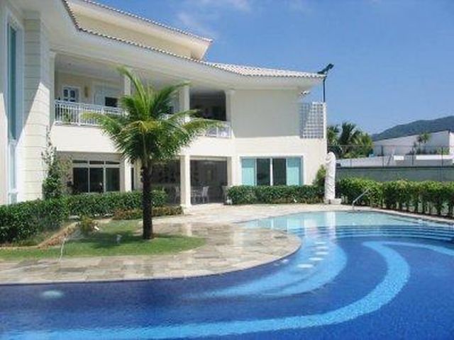 fachadas-de-casas-modernas-12