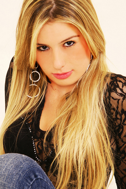 fernanda-keulla-bbb13-fotos-08