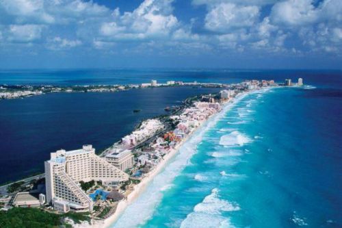 Cancún tem praias maravilhosas e Resorts de alto padrão. (Foto: Reprodução)