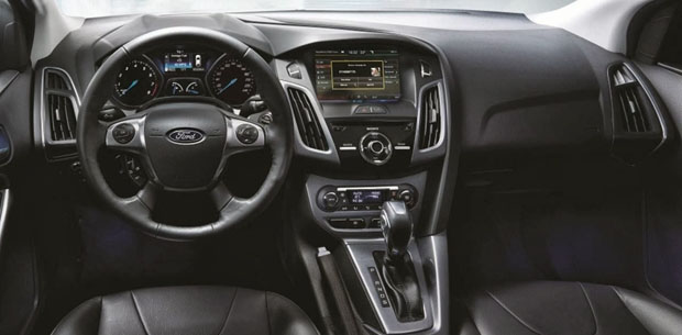 ford-focus-painel-foto